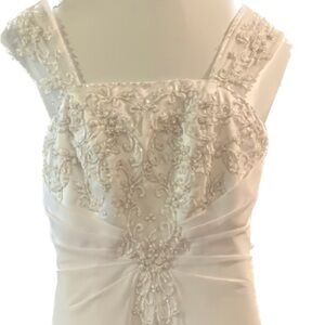 David's Bridal Elegant White Wedding Dress